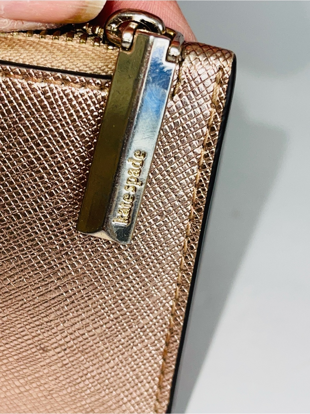 Kate Spade Metallic Rose Gold Saffiano Leather Small Slim Bifold Wallet - Picture 4 of 9